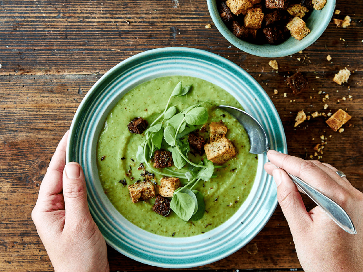 Broccoli/ærtesuppe